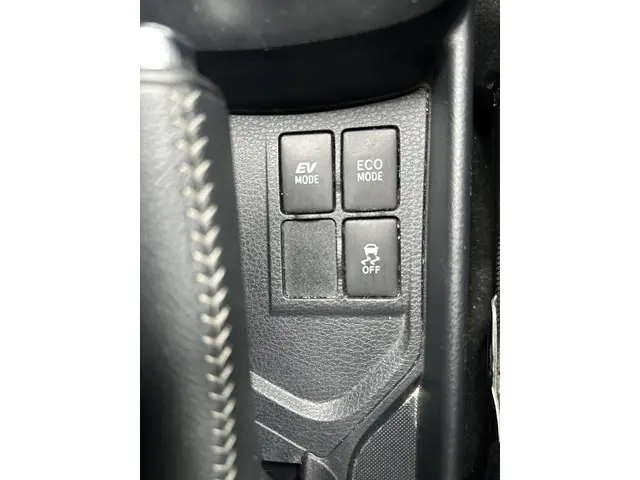 Toyota Yaris 1.5 Hybrid Active 2020 Hybride Benzine 15