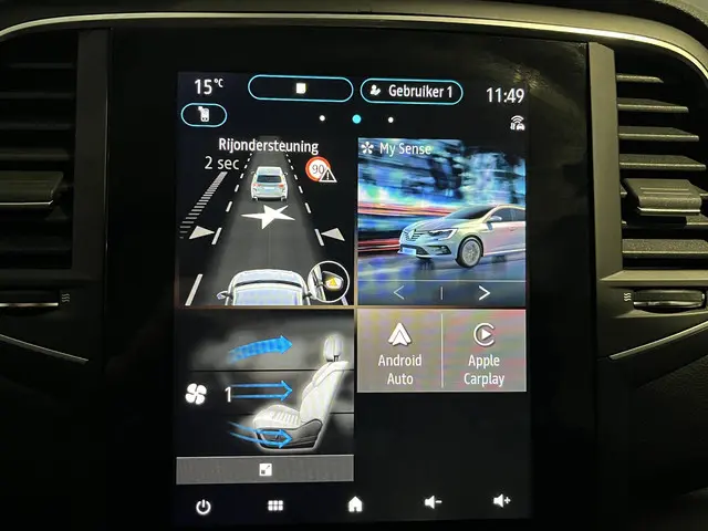 Renault Mégane Estate 1.3 TCe 140 Techno 2023 Benzine 32