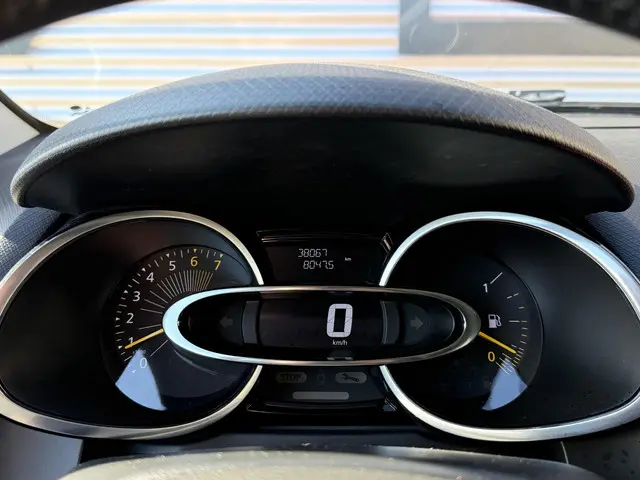 Renault Clio 0.9 TCe Expression 2016 Benzine 19