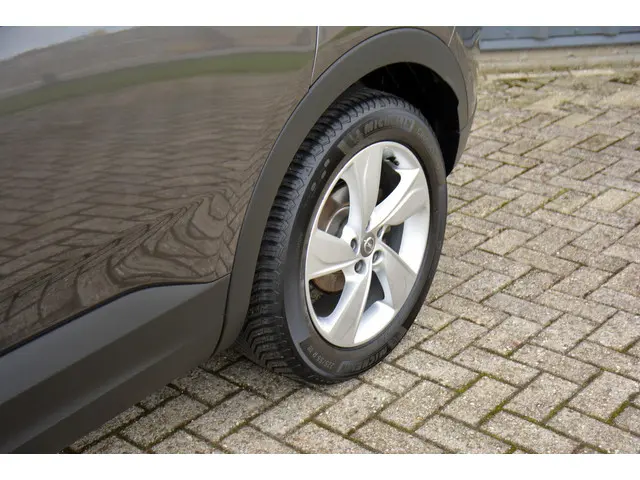 Opel Grandland X 1.2 Turbo Ultimate 2018 Benzine 42