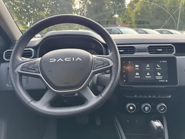 Dacia Duster 1.3 TCe 150 Journey+Trekhaak!! 2024 Benzine 12