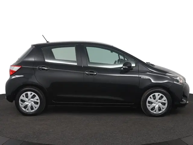 Toyota Yaris 1.5 Hybrid Dynamic 2020 Hybride Benzine 13