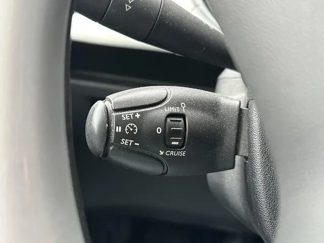 Citroën DS3 Cabrio 1.2 VTi Chic 2013 Benzine 27