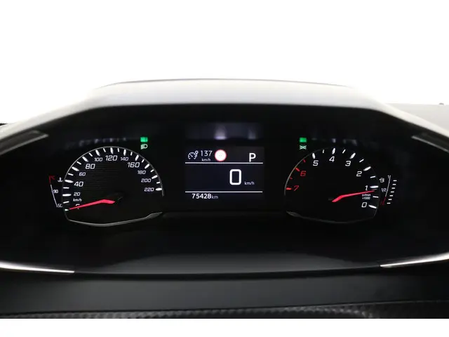 Peugeot 208 1.2T Automaat Allure 2022 Benzine 29