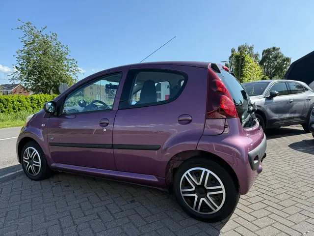 Peugeot 107 1.0 Envy RIJKLAARPRIJS! 2013 Benzine 5