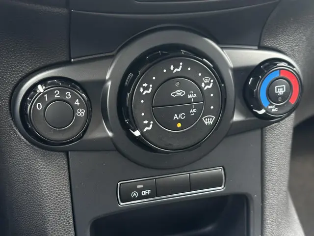 Ford Fiesta 1.0 Style 2016 Benzine 15