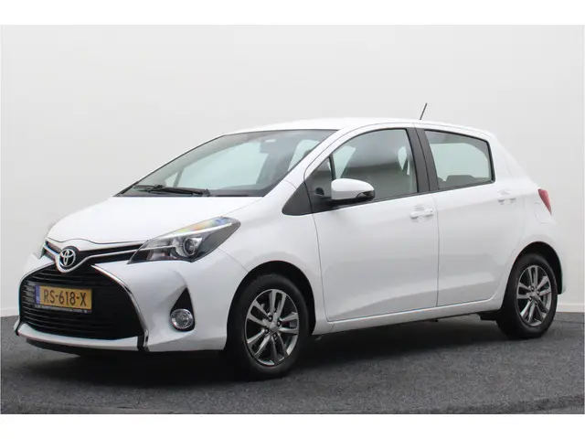 Toyota Yaris 1.3 VVT-i Lounge 2015 Benzine 15