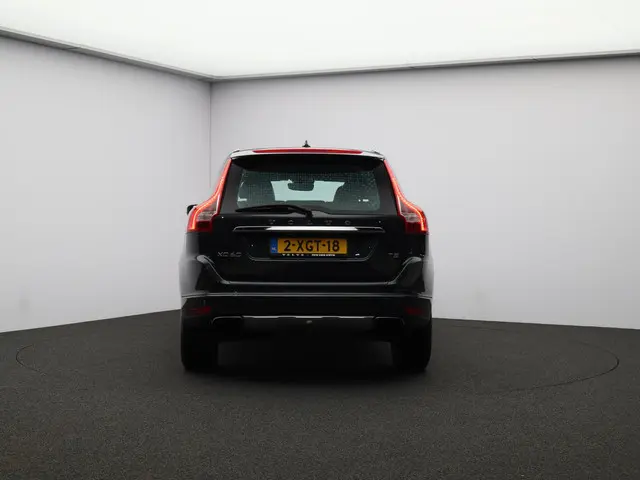 Volvo XC60 2.0 T5 FWD Summum 2014 Benzine 23