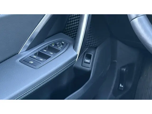 BMW X2 sDrive20i 2025 Benzine 15