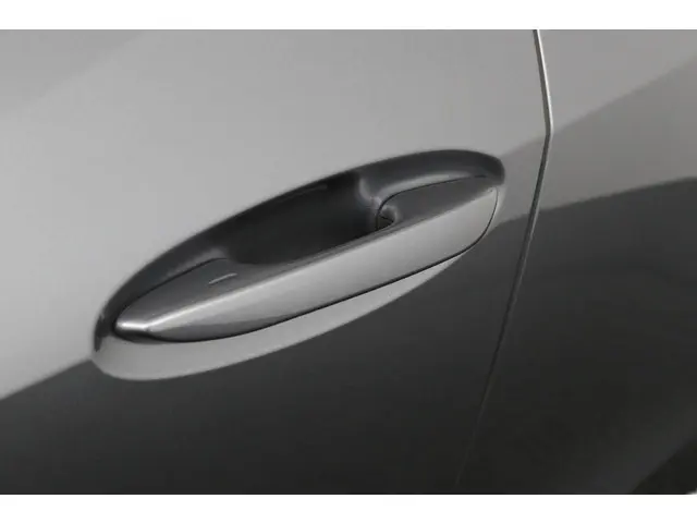 Lexus UX 250h Preference Line 2021 Hybride Benzine 36