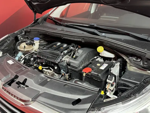 Peugeot 2008 1.2 VTi Blue Lease 2014 Benzine 11