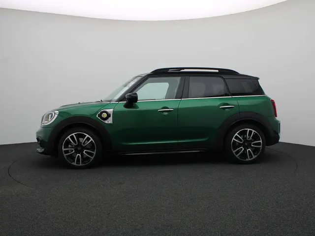MINI Countryman Cooper S E ALL4 2021 Hybride Benzine 4