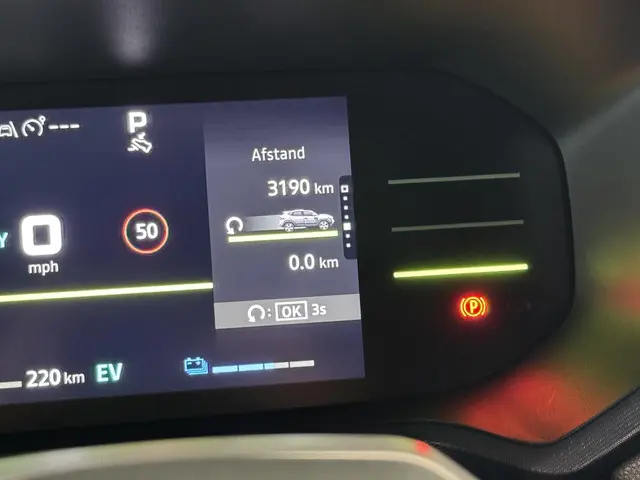 Dacia Duster 1.6 Hybrid 140 Journey 2025 Hybride Benzine 37