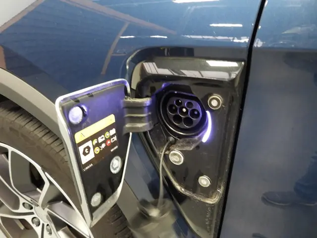 Lynk & Co 01 1.5 PHEV BlackLine 2023 Hybride Benzine 42