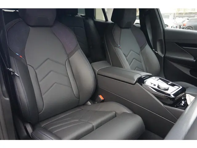 BMW 5 Serie Touring 530e 2024 Hybride Benzine 9