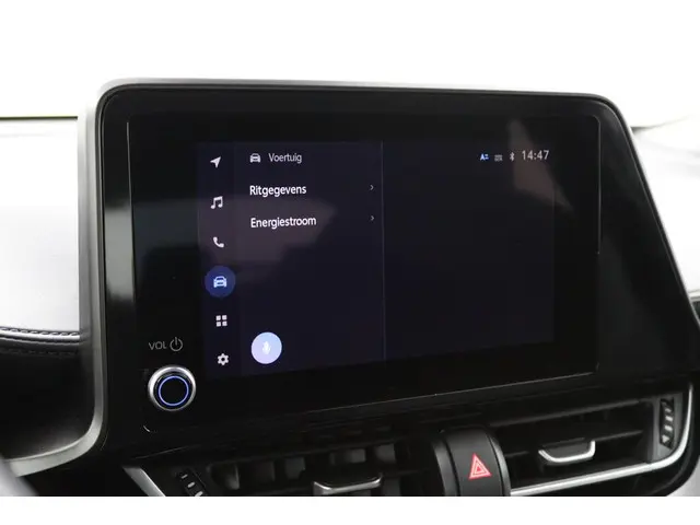 Toyota C-HR 1.8 Hybrid Dynamic 2023 Hybride Benzine 45
