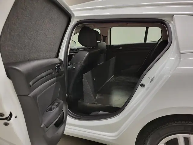 Renault Mégane 1.5dCi Grijs Kenteken Euro 6! 2019 Diesel 6