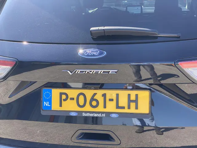 Ford Kuga 2.5 PHEV Vignale 2021 Hybride Benzine 10