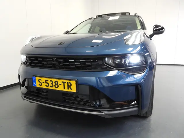 Lynk & Co 01 1.5 PHEV BlackLine 2023 Hybride Benzine 45