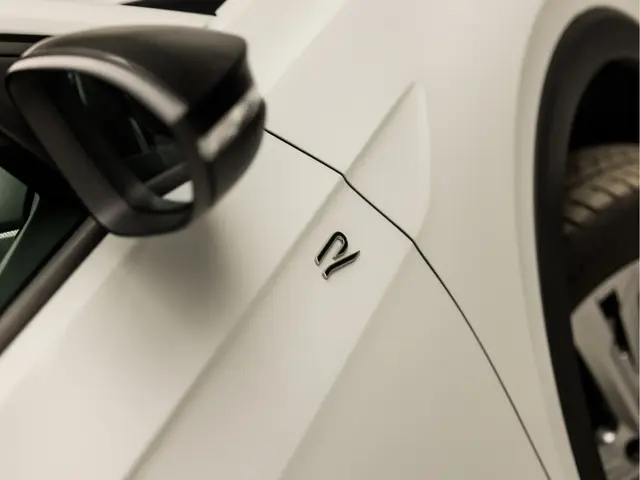 Volkswagen T-Cross 1.5 TSI R-Line 2025 Benzine 37