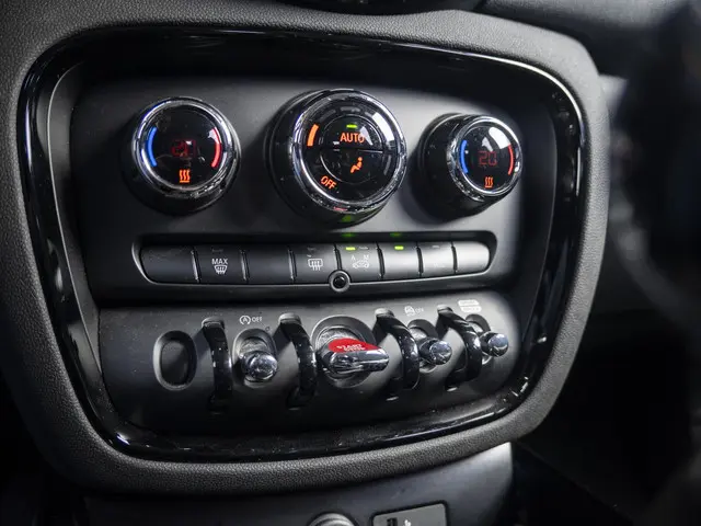 MINI Clubman One Classic 2021 Benzine 20