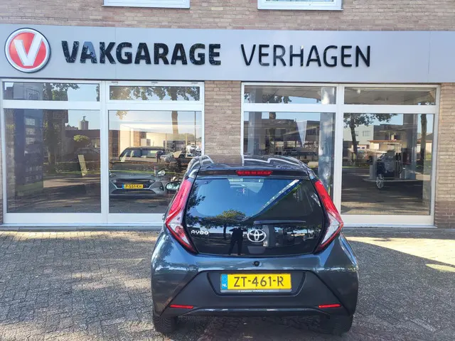 Toyota Aygo 1.0 VVT-i x-fun 2019 Benzine 5