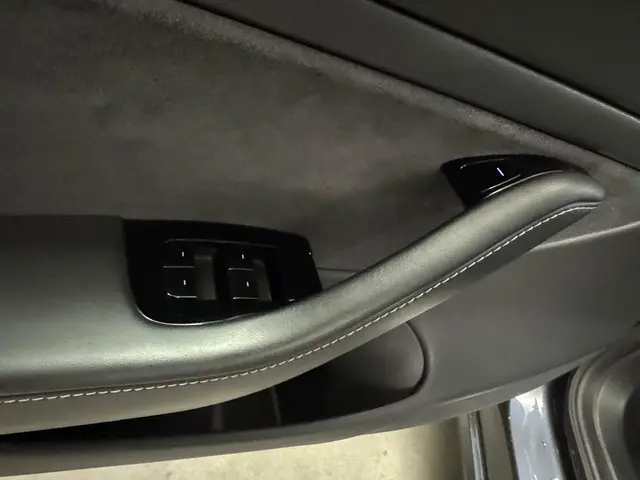 Tesla Model 3 Long Range AWD 75 kWh 2019 Elektrisch 10