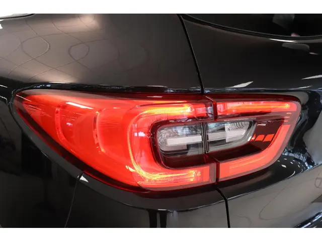 Renault Kadjar 1.3 TCe Black Edition 2022 Benzine 35