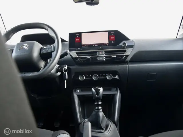 Citroën C4 100pk Feel | Airco | Navi | 2021 Benzine 8