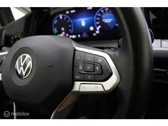 Volkswagen Golf 1.4 eHybrid Style 2021 Hybride Benzine 35