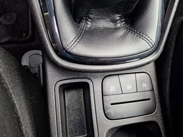 Ford Fiesta 1.1 Trend 2018 Benzine 24