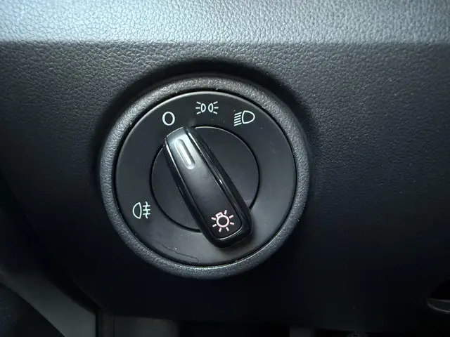 Volkswagen up! 1.0 move up! BlueMotion 2013 Benzine 10