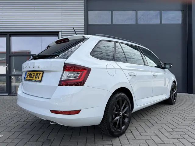 Škoda Fabia Combi 1.0 TSI Sport Business 2020 Benzine 34
