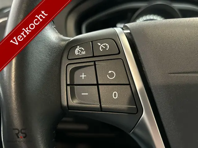 Volvo V40 Cross Country 1.5 T3 Polar+ Luxury 2019 Benzine 30