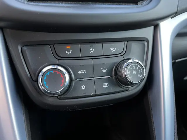 Opel Zafira Tourer 1.4 Berlin TREKHAAK 2014 Benzine 13