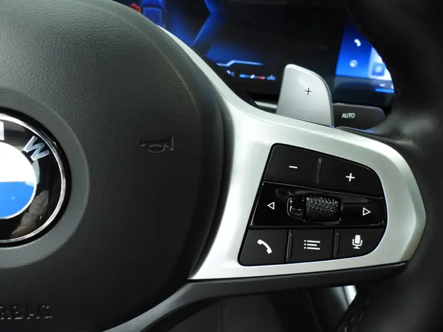 BMW 2 Serie Coupe 230i 2024 Benzine 12