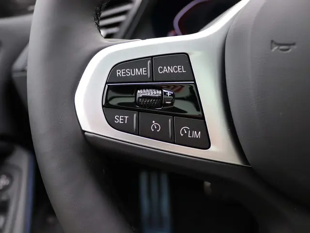 BMW 1 Serie 5-deurs 118i 2024 Benzine 17