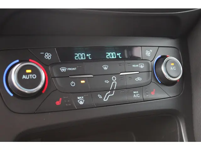 Ford Focus 2.3 RS 2018 Benzine 30