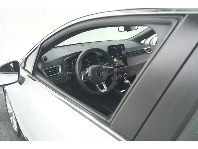 Renault Clio TCe 90 Techno 2023 Benzine 2