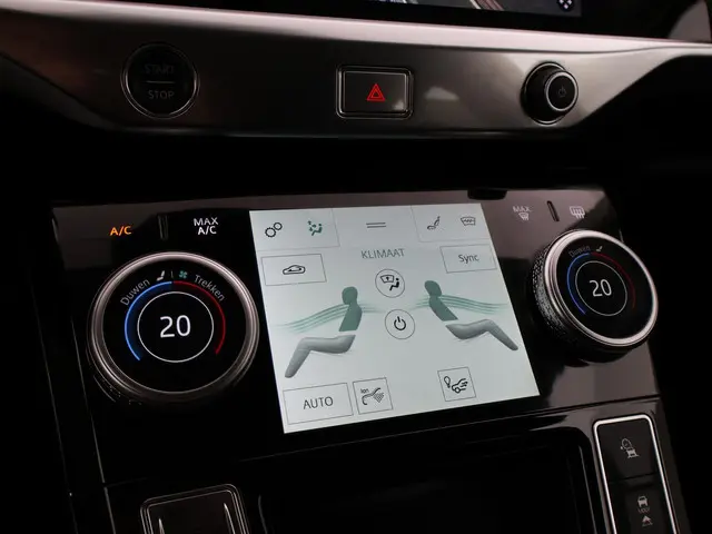 Jaguar I-PACE EV400 SE *INCL BTW* 2018 Elektrisch 36