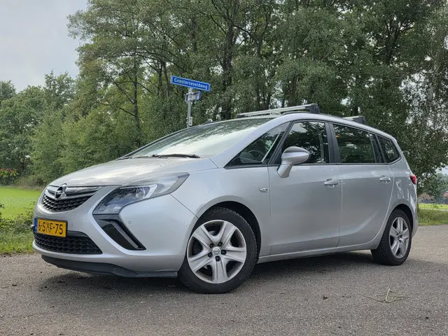 Opel Zafira Tourer 1.4 Berlin7p. 2013 Benzine