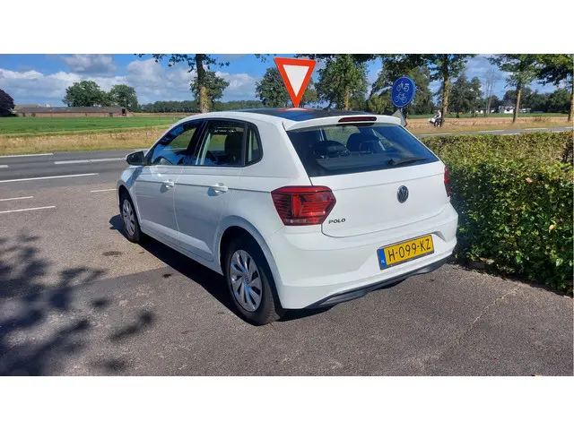 Volkswagen Polo 1.0 TSI Comfortline 2020 Benzine 5