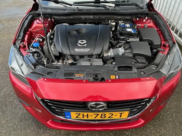 Mazda 3 2.0 SkyActiv-G 120 GT-M 2017 Benzine 16