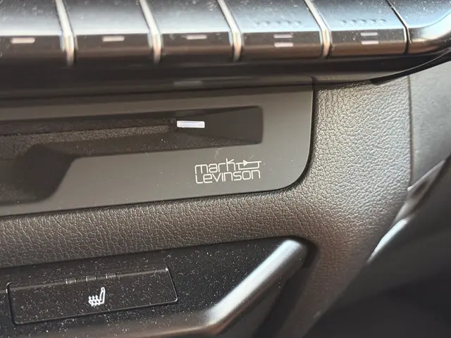 Lexus UX 250h Executive Line 2019 Hybride Benzine 22