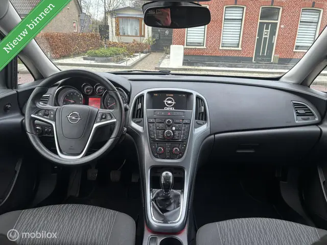 Opel Astra 1.4 Turbo Edition | AIRCO | CRUISE | 2012 Benzine 15