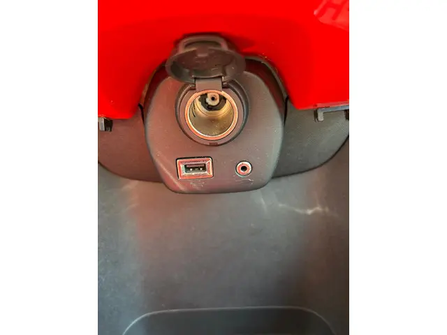 Citroën C1 1.0 e-VTi Feel Cabrio stof 2015 Benzine 21