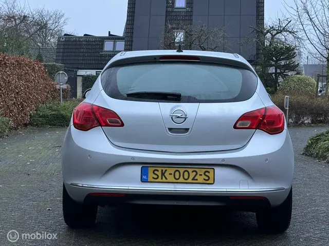 Opel Astra 1.4 Turbo 150PK/NAVI/PDC/DO/NWE APK 2014 Benzine 16