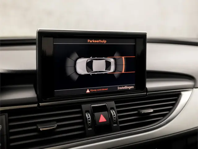 Audi A6 Limousine 1.8 TFSI S-Line Sport 2016 Benzine 25