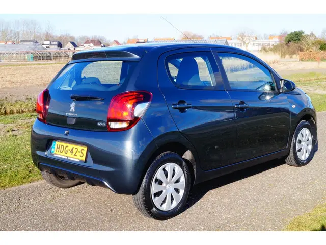 Peugeot 108 3