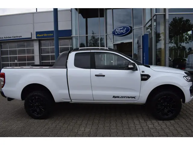 Ford Ranger 3.2 TDCi Wildtrak Supercab 2017 Diesel 7